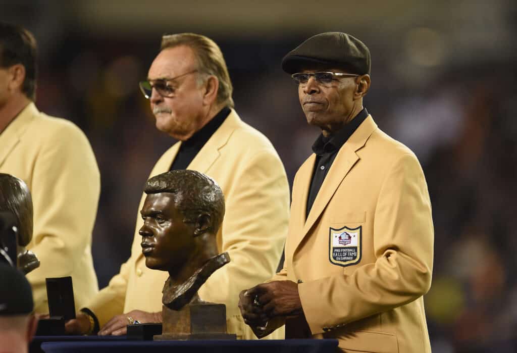 Pro Football Hall of Fame member Gale Sayers