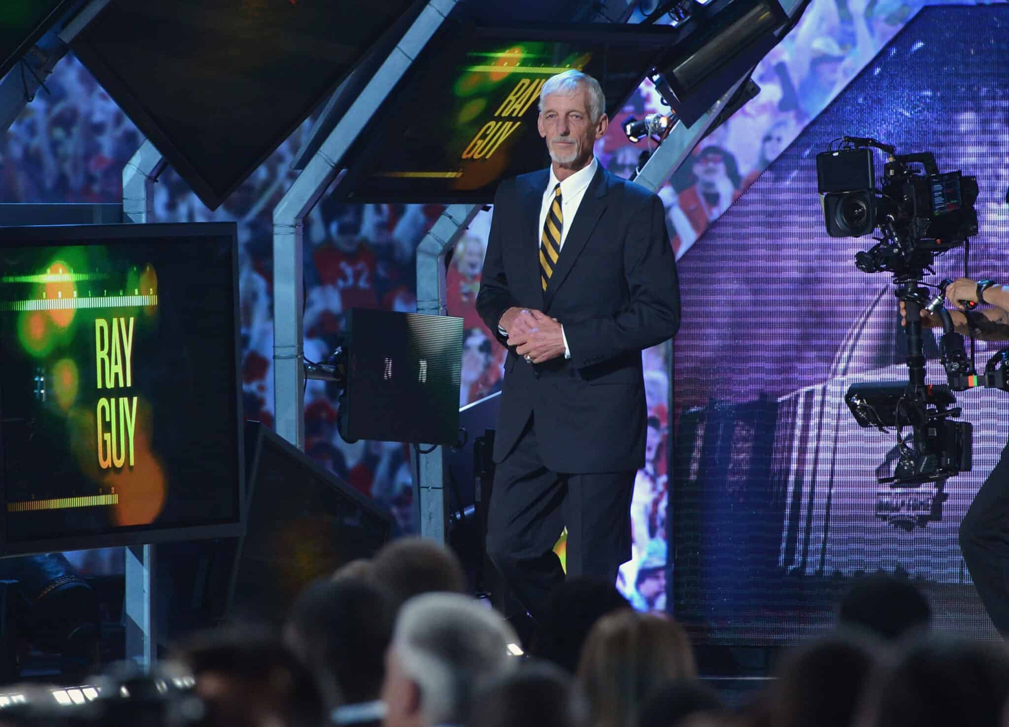 Ray Ragues The Life And Career Of Ray Guy (Story)