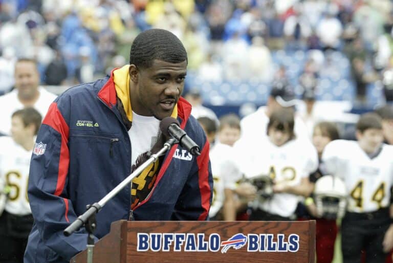Kevin Everett’s Tragic Injury and the Resilience That Followed